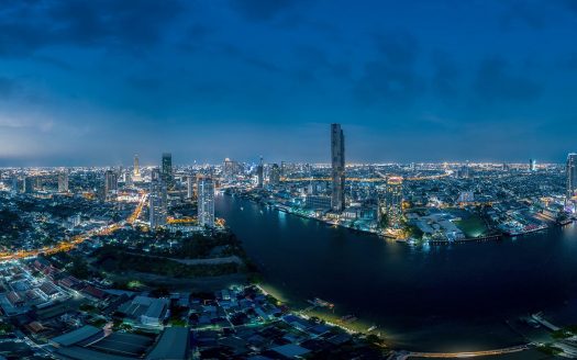 Chapter Charoennakorn-Riverside